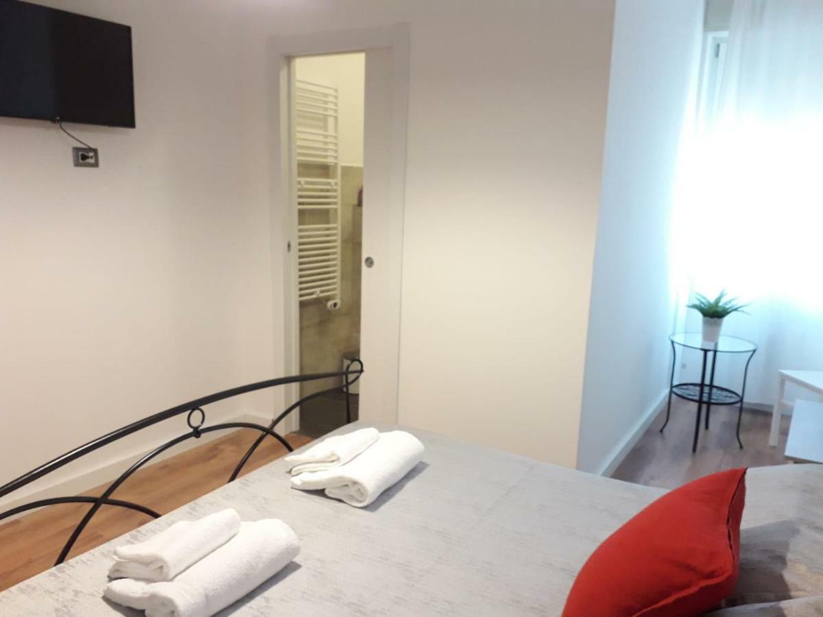 Es - Essential Solution & Emotion Stories Bed & Breakfast Verona Exterior foto
